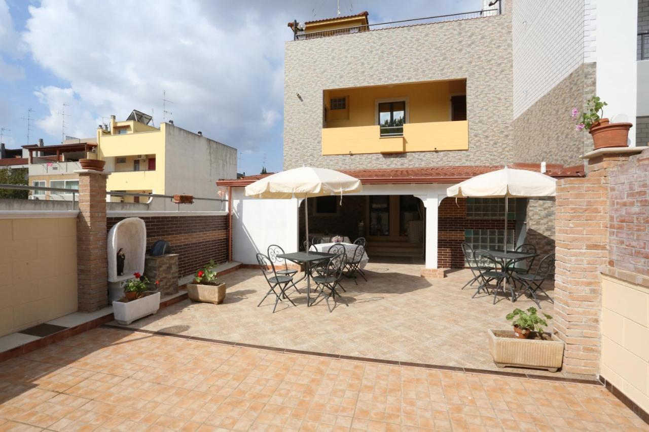 Santoronzo Turi Exterior foto